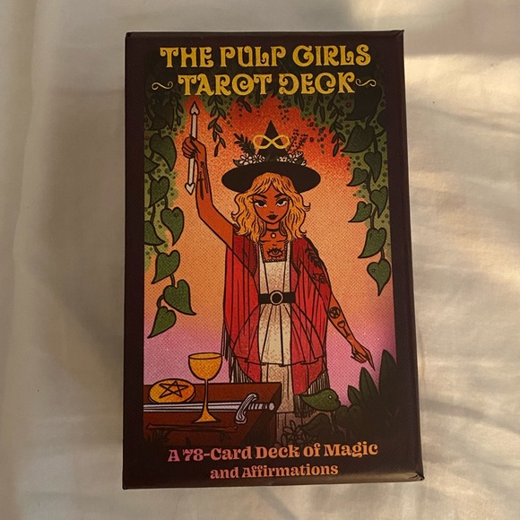 🕯️The Pulp🦋Girls Tarot🕯️ - Picture 14 of 16